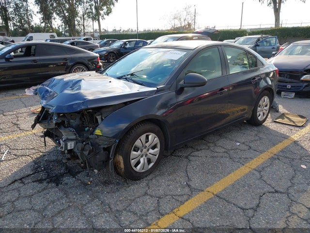 1G1PA5SG3E7196672 Chevrolet Cruze Ls Auto