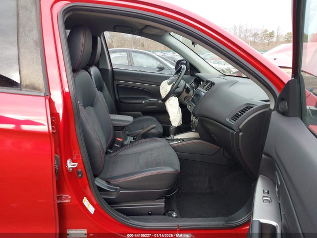 2018 MITSUBISHI OUTLANDER SPORT JA4AR3AW1JZ034275 Photo 4