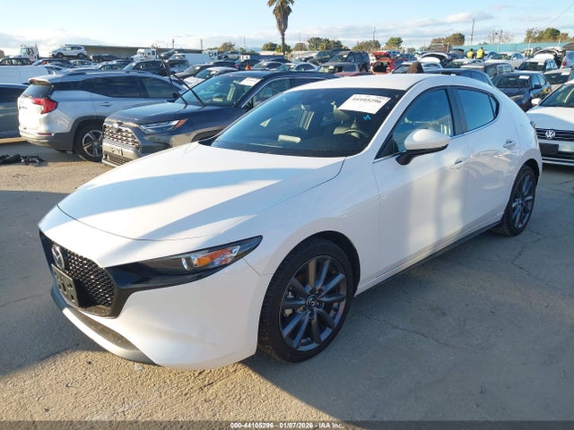 Mazda Mazda3 Select 2021 JM1BPAKL5M1339449 Image 2
