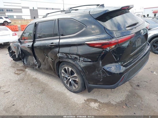 2024 TOYOTA HIGHLANDER 5TDKDRBH4RS529675 Photo 2