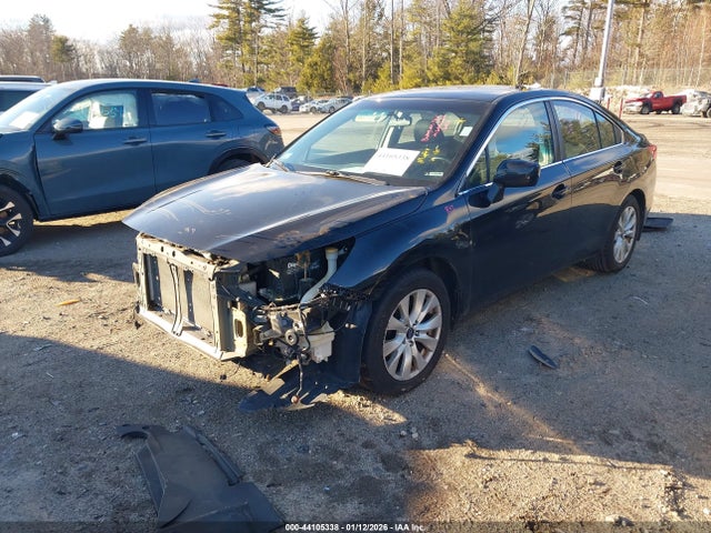 Subaru Legacy 2.5i Premium 2015 4S3BNAC63F3042976 Image 2