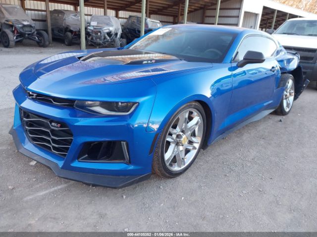 2017 CHEVROLET CAMARO 1G1FK1R68H0173044 Photo 1