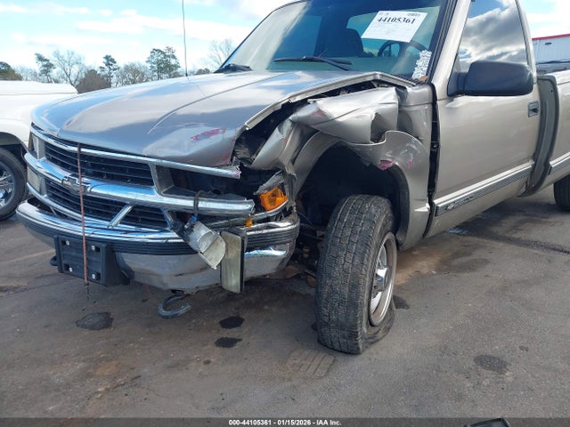 1999 Chevrolet K2500 მანქანა იყიდება აუქციონზე, vin: 1GCGK24R3XR718645, აუქციონის ნომერი: 44105361