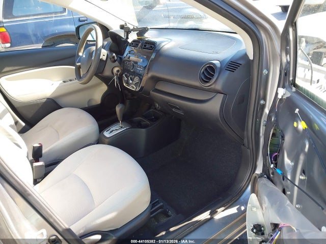 2017 MITSUBISHI MIRAGE G4 ML32F3FJXHH004291 Photo 4