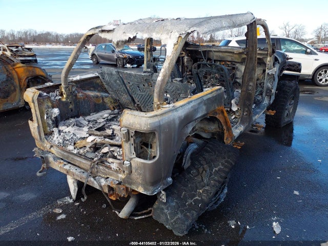 44105402 :رقم المزاد ، 1C4HJXDG9JW233678 vin ، 2018 Jeep Wrangler Unlimited Sport S 4x4 مزاد بيع