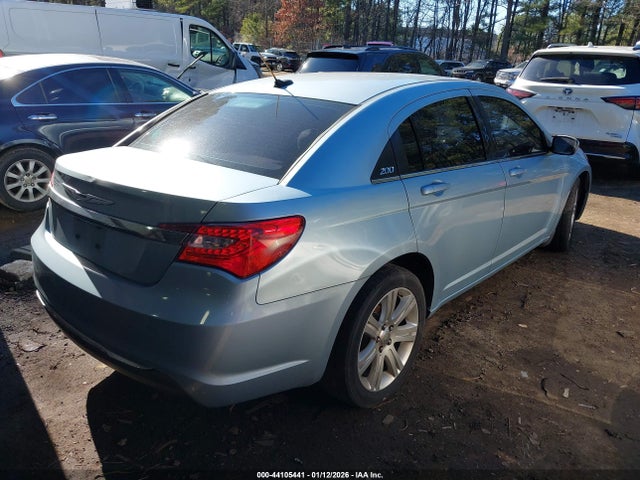 44105441 :رقم المزاد ، 1C3CCBBB0CN288158 vin ، 2012 Chrysler 200 Touring مزاد بيع