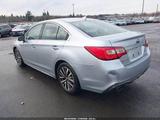 4S3BNAF63K3016724 Subaru Legacy 2.5i Premium