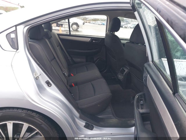 4S3BNAF63K3016724 Subaru Legacy 2.5i Premium