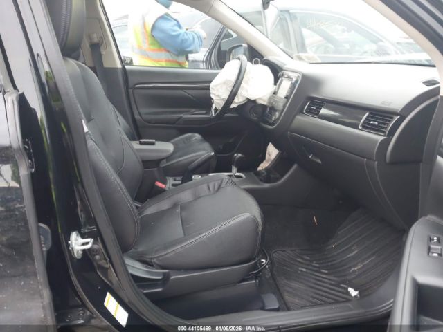 2016 MITSUBISHI OUTLANDER JA4AZ3A33GZ049875 Photo 4