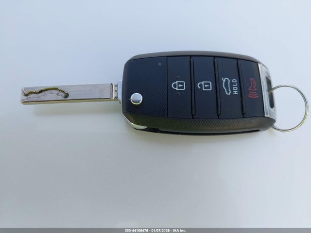 KNAGT4L35H5141824 KIA Optima Lx