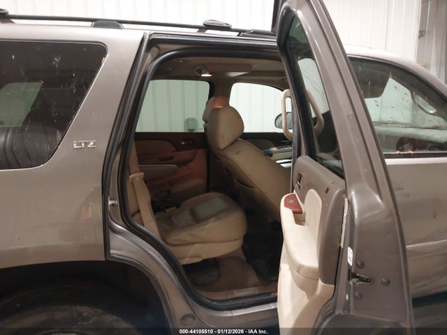 2011 CHEVROLET TAHOE 1GNSKCE03BR126503 Photo 7