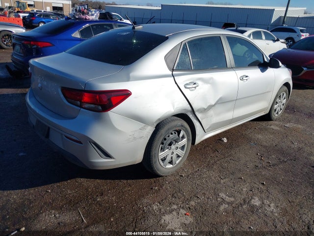 2023 KIA RIO 3KPA24AD6PE590407 Photo 3