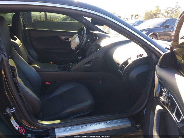 2016 JAGUAR F-TYPE SAJWB6BCXG8K32777 Photo 4