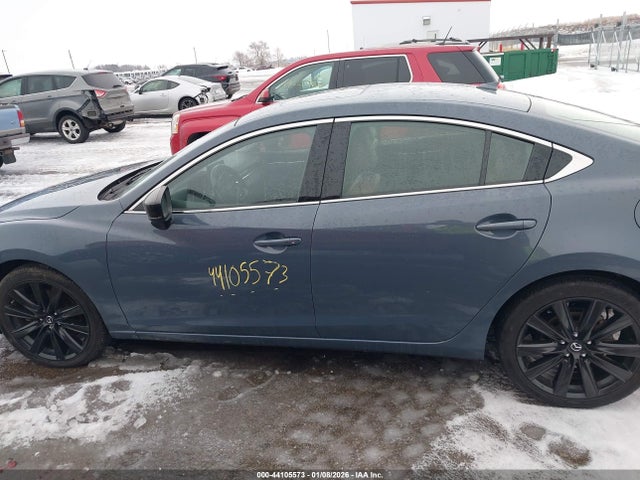 JM1GL1WY5M1613823 Mazda Mazda6 Carbon Edition