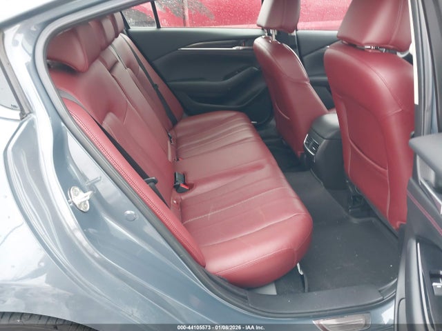 JM1GL1WY5M1613823 Mazda Mazda6 Carbon Edition