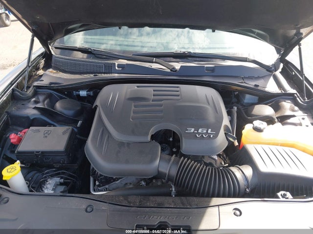 2C3CDXBGXNH250213 Dodge Charger Sxt Rwd