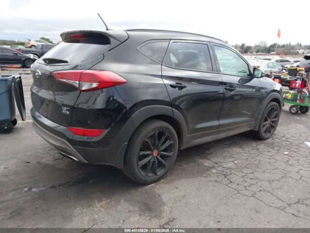 2017 HYUNDAI TUCSON KM8J3CA27HU458728 Photo 3