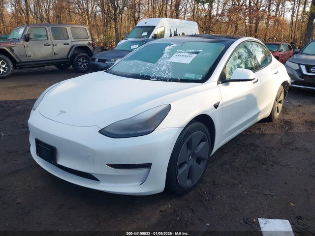 2021 TESLA MODEL 3 5YJ3E1EB4MF054990 Photo 1