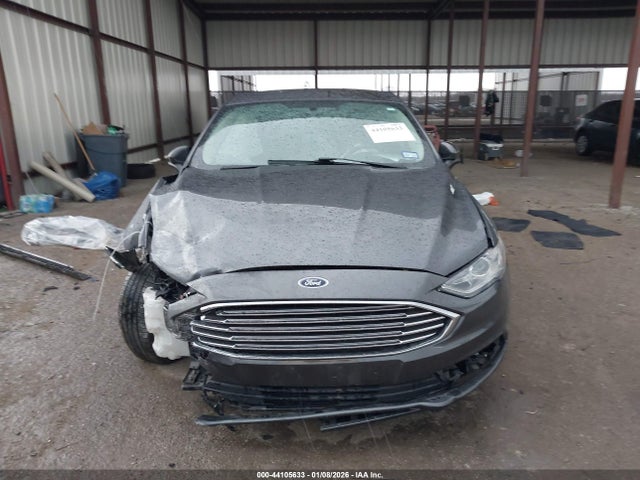 2017 Ford Fusion Hybrid S მანქანა იყიდება აუქციონზე, vin: 3FA6P0UU5HR330771, აუქციონის ნომერი: 44105633