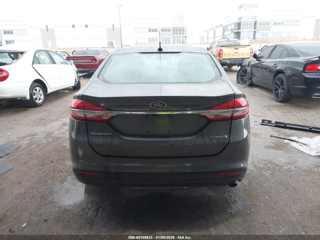 2017 Ford Fusion Hybrid S მანქანა იყიდება აუქციონზე, vin: 3FA6P0UU5HR330771, აუქციონის ნომერი: 44105633