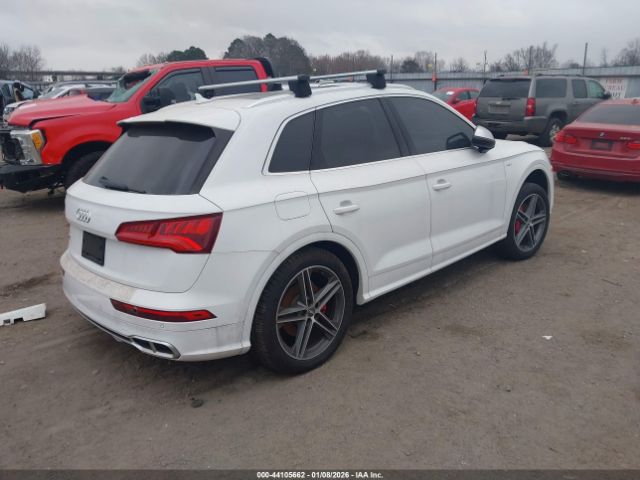 2018 AUDI SQ5 WA1C4AFY0J2047064 Photo 3