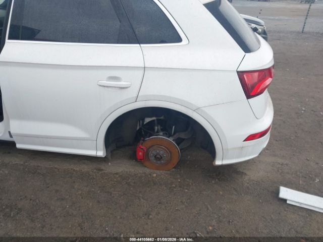 2018 AUDI SQ5 WA1C4AFY0J2047064 Photo 5