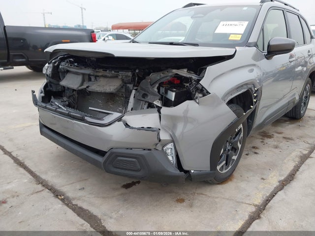 Продаж на аукціоні авто 2025 Subaru Forester Premium, vin: JF2SLDDC3SH451201, номер лоту: 44105675