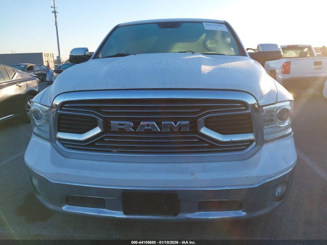 1C6RR6NM8KS707437 RAM 1500 Classic Laramie 4x2 5&#039;7 Box