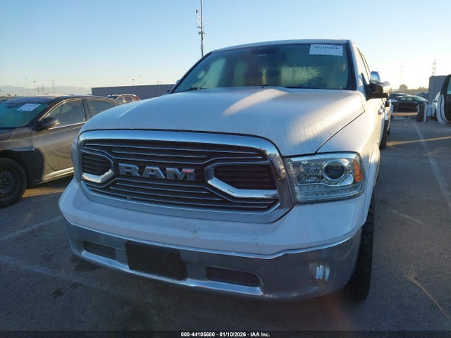 1C6RR6NM8KS707437 RAM 1500 Classic Laramie 4x2 5&#039;7 Box