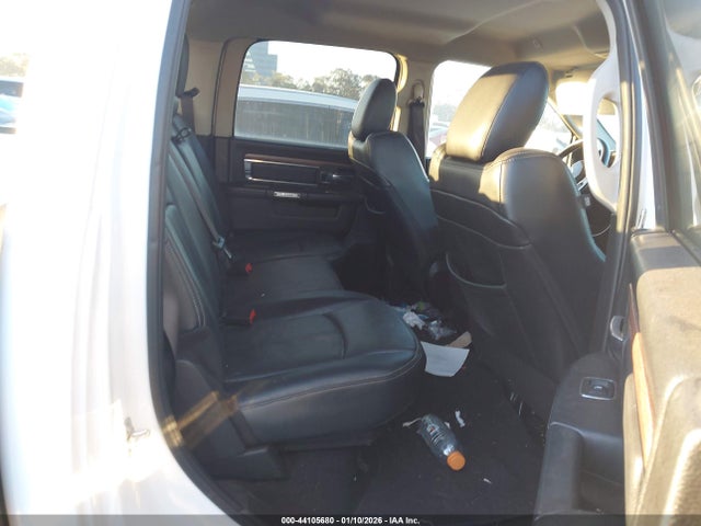 1C6RR6NM8KS707437 RAM 1500 Classic Laramie 4x2 5&#039;7 Box