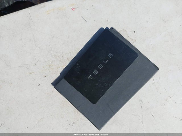 2021 TESLA MODEL Y 5YJYGDEE5MF096757 Photo 10