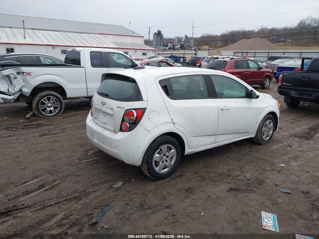 1G1JA6SHXG4170255 Chevrolet Sonic Ls Auto