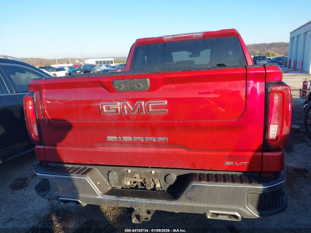 44105734 :رقم المزاد ، 3GTUUDED8NG618565 vin ، 2022 Gmc Sierra 1500 4wd  Short Box Slt مزاد بيع