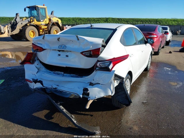 Hyundai ACCENT SE 2019 3KPC24A32KE040260 Image 4