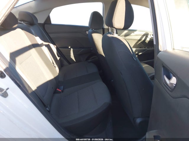 Hyundai ACCENT SE 2019 3KPC24A32KE040260 Image 8