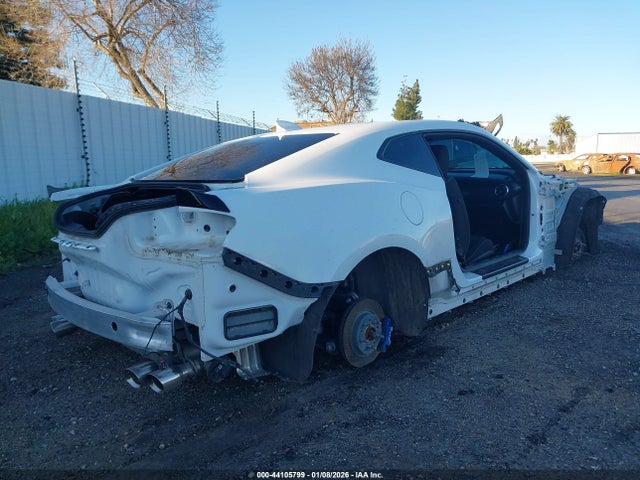 2021 CHEVROLET CAMARO 1G1FE1R73M0139720 Photo 3