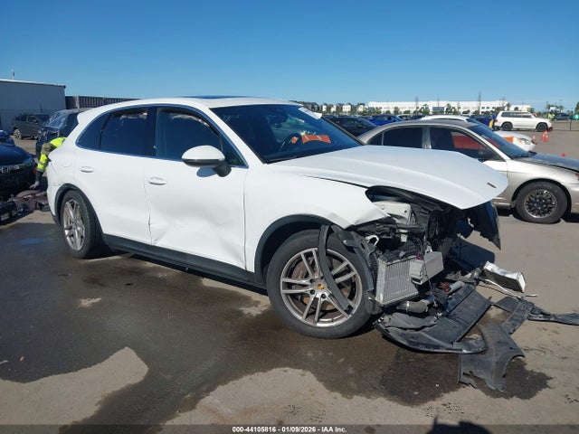 2021 PORSCHE CAYENNE WP1AA2AY1MDA00684 Photo 0