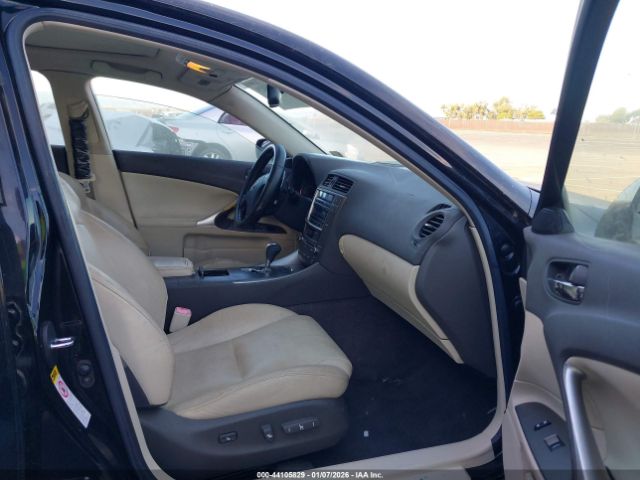 2009 LEXUS IS 250 JTHCK262292030208 Photo 4