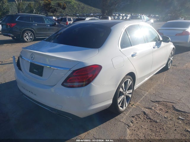 55SWF4JB9HU234276 Mercedes-Benz C 300