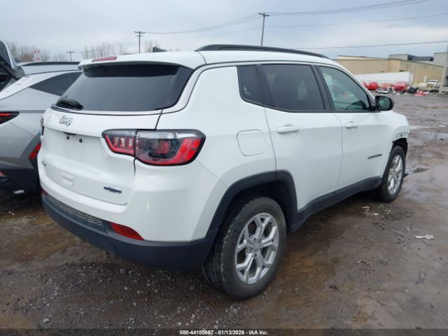 2024 JEEP COMPASS 3C4NJDBN2RT109806 Photo 3