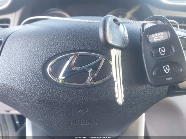 5NPD84LF5LH631612 Hyundai ELANTRA SEL