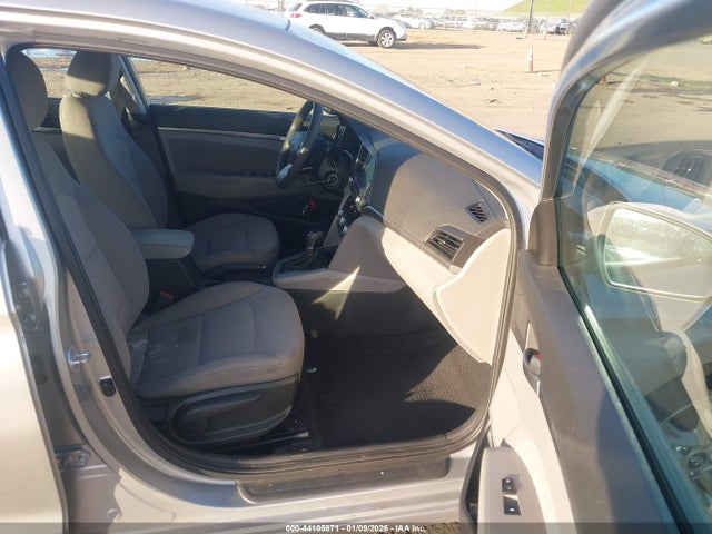 5NPD84LF5LH631612 Hyundai ELANTRA SEL