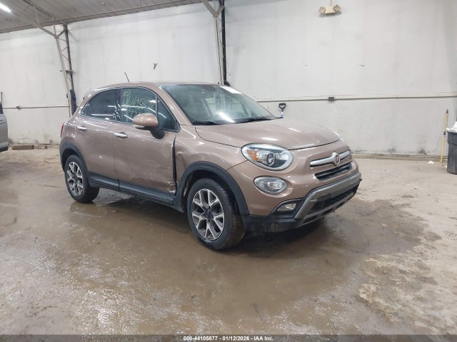 2017 FIAT 500X ZFBCFYCB8HP614520