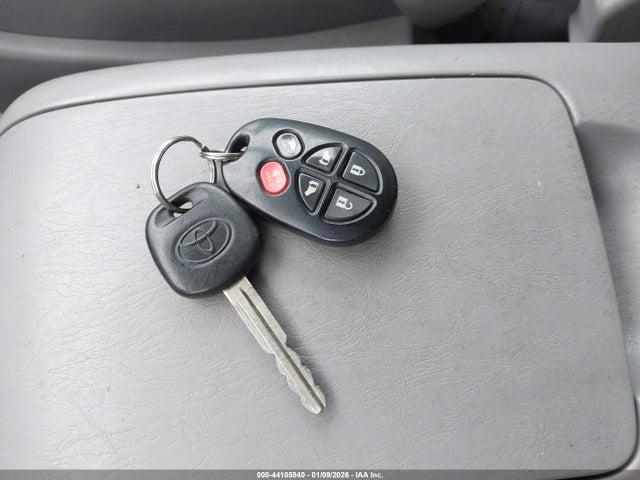 2007 TOYOTA SIENNA 5TDZK22C17S055746 Photo 10