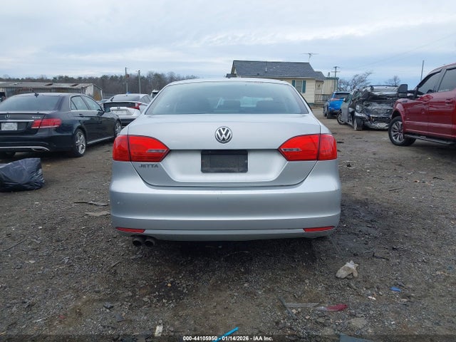 44105950 :رقم المزاد ، 3VW1K7AJ8EM383377 vin ، 2014 Volkswagen Jetta 2.0l S مزاد بيع
