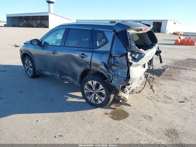 2021 NISSAN ROGUE 5N1AT3BB0MC799466 Photo 2
