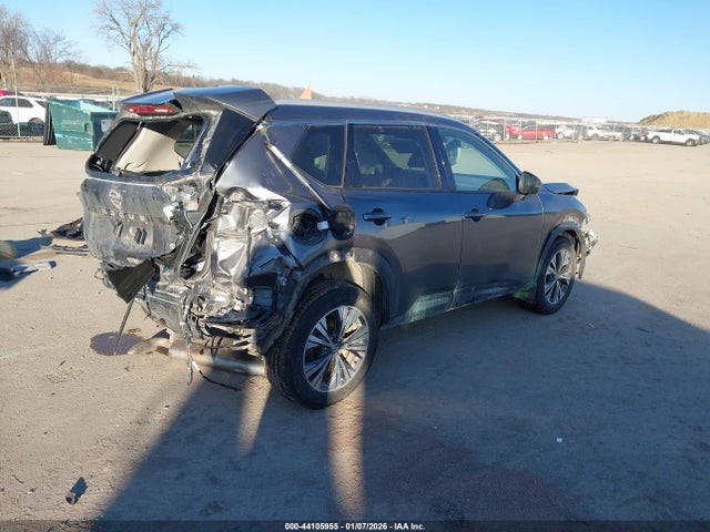 2021 NISSAN ROGUE 5N1AT3BB0MC799466 Photo 3