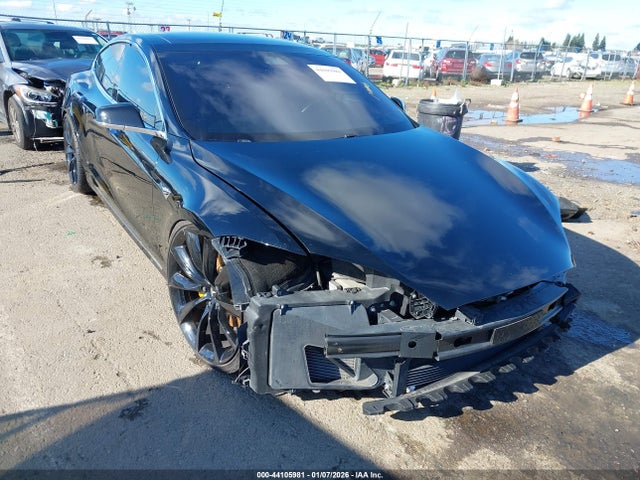 2018 TESLA MODEL S 5YJSA1E29JF271597 Photo 0