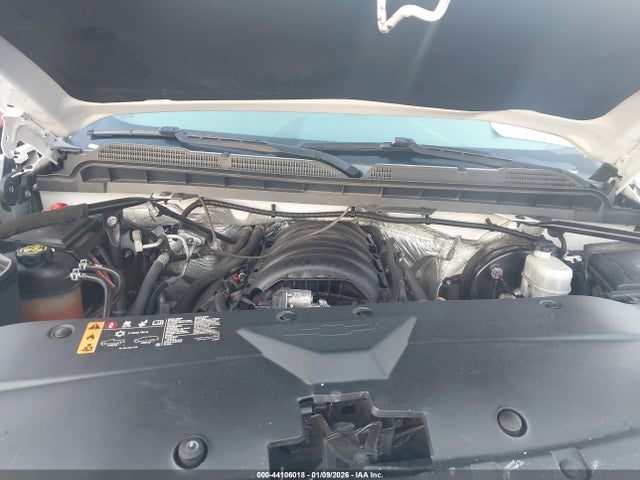 44106018 :رقم المزاد ، 1GCUKREC2JF152587 vin ، 2018 Chevrolet Silverado 1500 1lt مزاد بيع