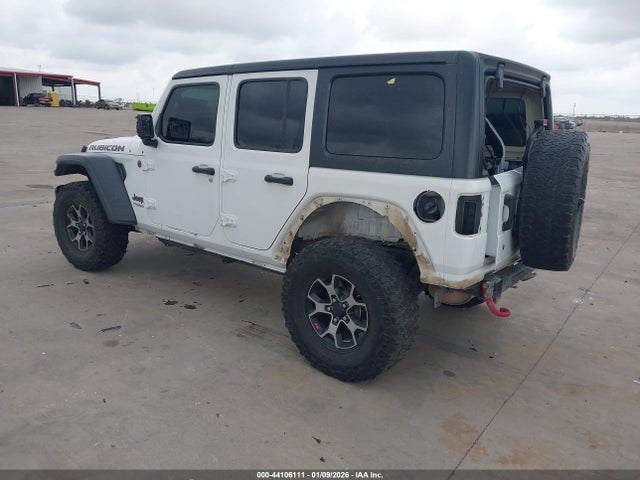 1C4HJXFG4JW136126 Jeep Wrangler Unlimited Rubicon 4x4